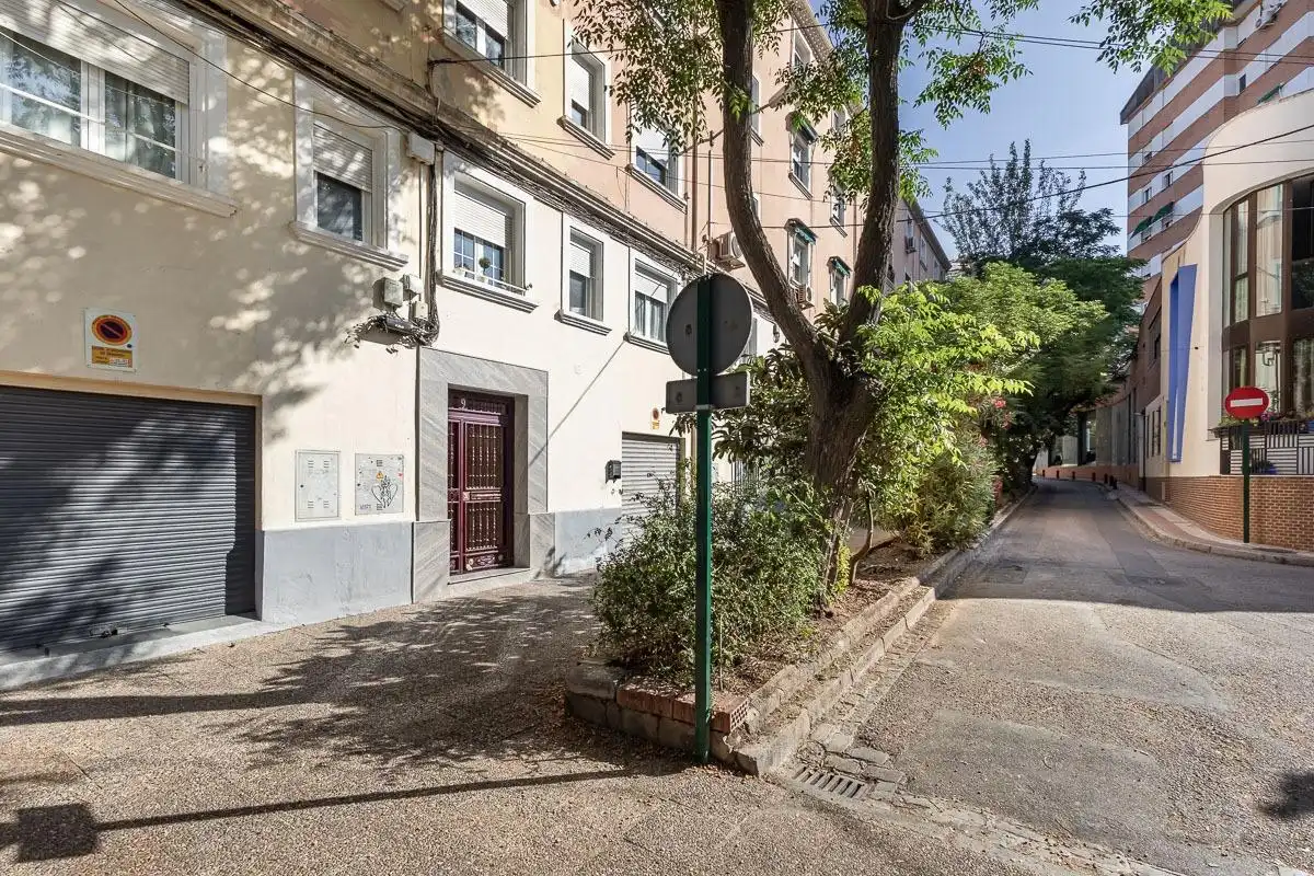 Planta baja en venta en Crta. De la Sierra