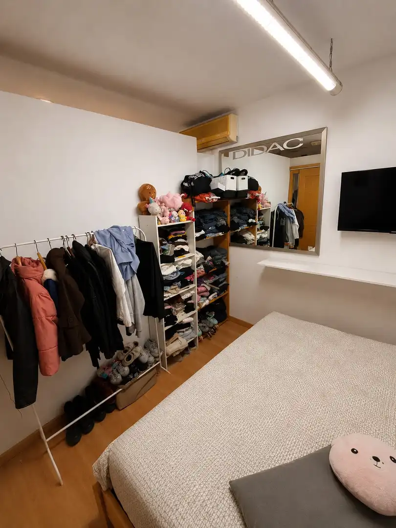 Habitación de Planta baja en venta en Cornellà de Llobregat