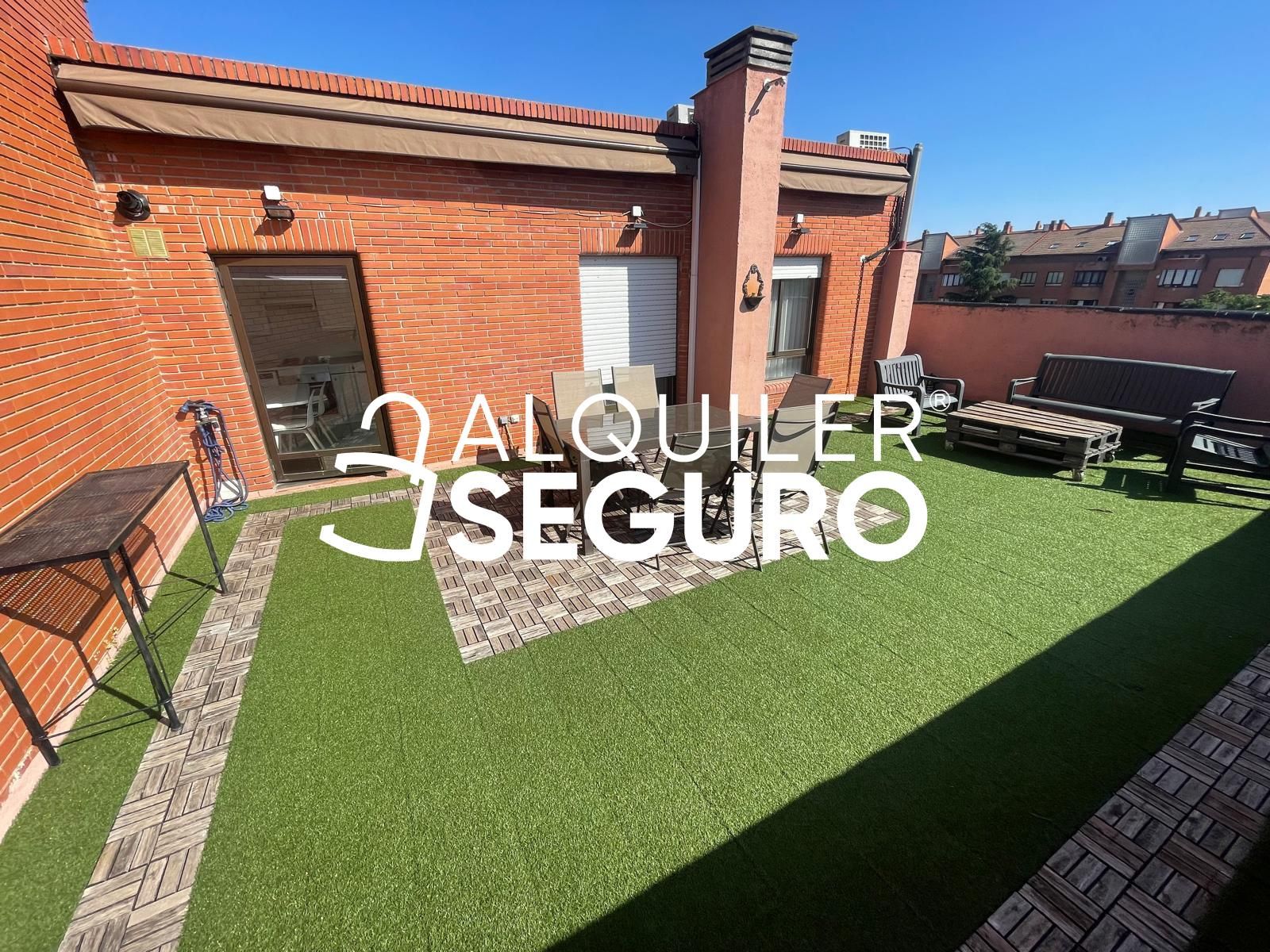 Àtic de lloguer a Sector Pueblos , Primera Fase - Nuevo Tres Cantos
