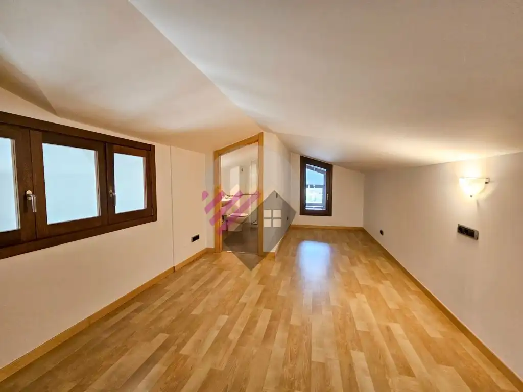 Penthouse with lift to rent in Urbanització Sant Romà dels Vilars, imagen 19