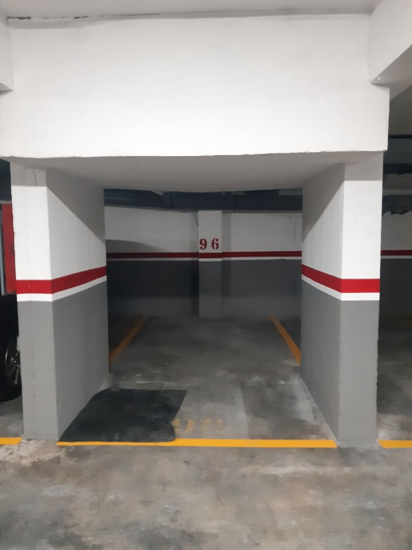 Garaje en venta en La Marina del Port, Sants - Montjuïc