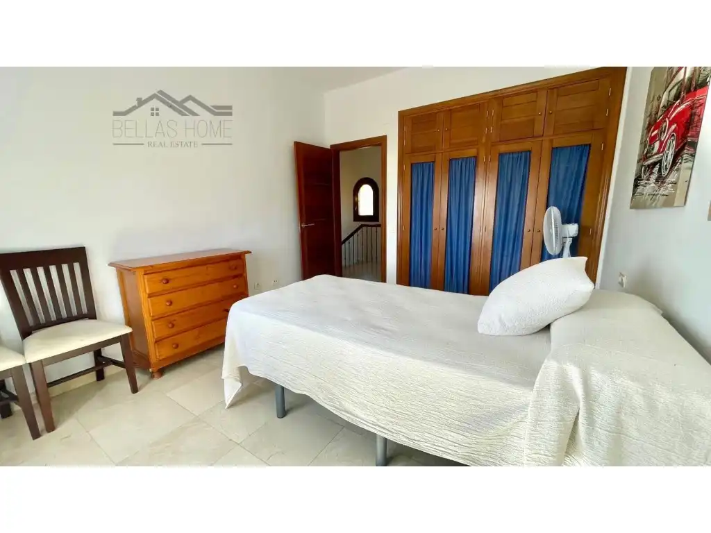 Dormitori de Casa o xalet en venda en Estepona