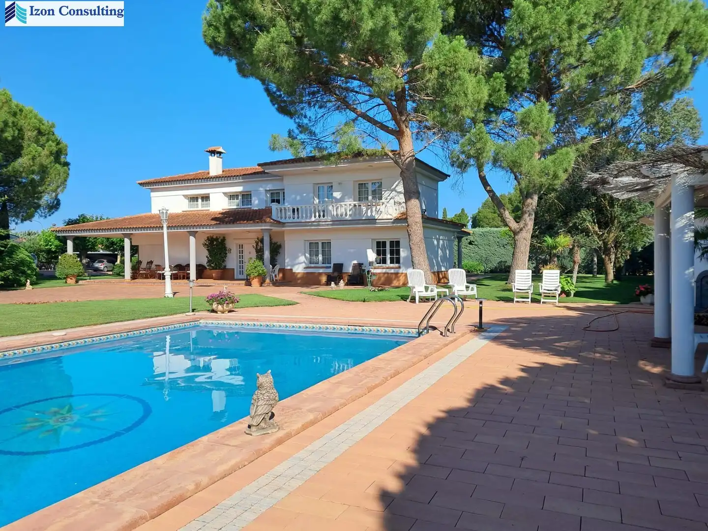 Chalet con terraza en venta en Pedanías - Extrarradio