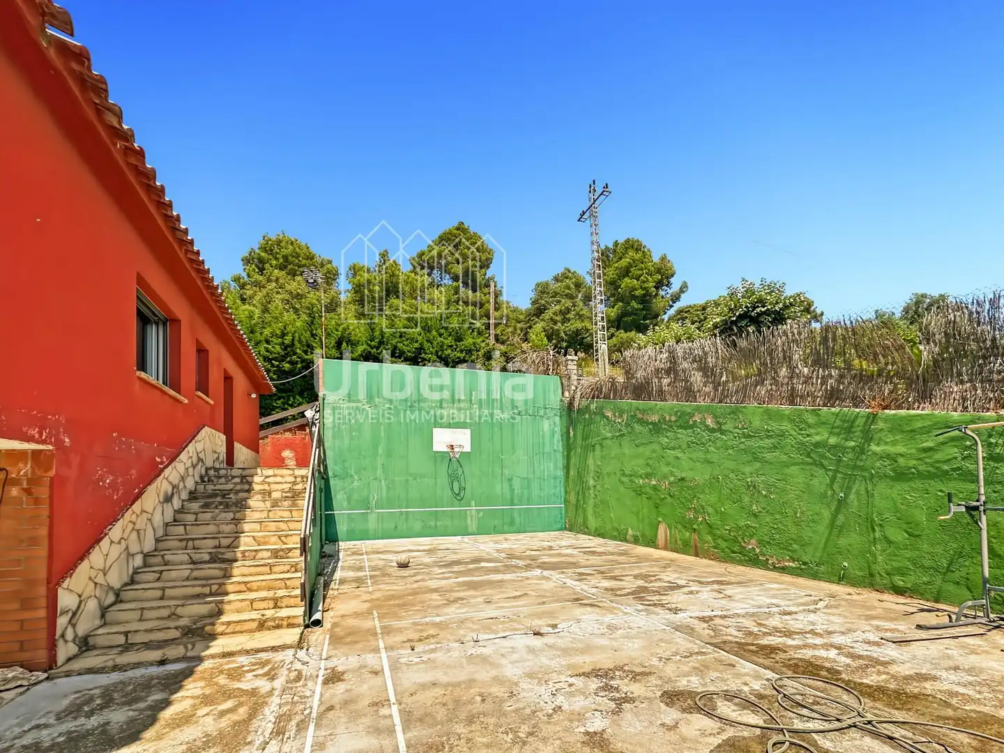Außenansicht von Haus oder Chalet zum Verkauf in L'Ametlla del Vallès mit Heizung und Schwimmbad