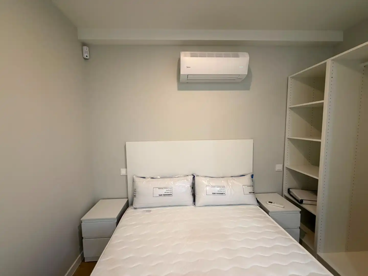 Schlafzimmer von Wohnung zur Miete in Brunete mit Klimaanlage, Heizung und Abstellraum