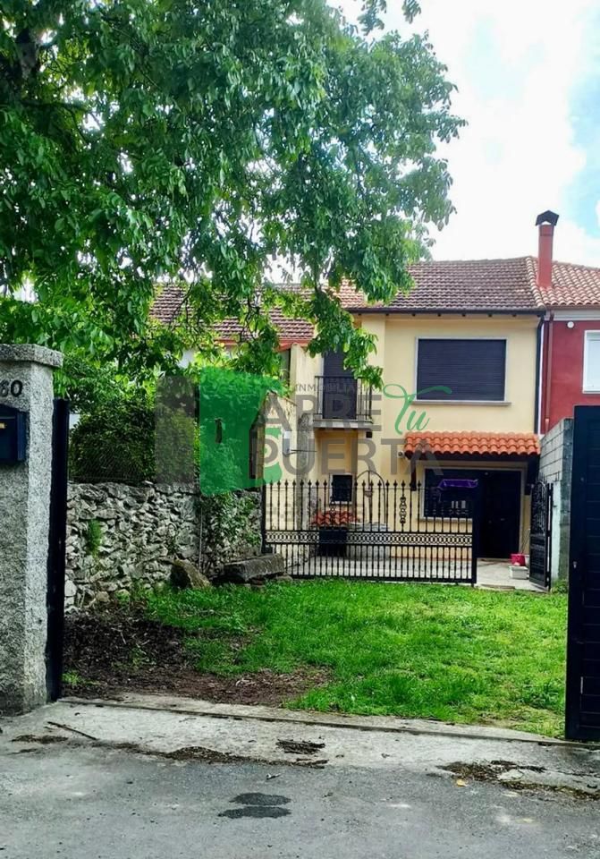Vista exterior de Casa adosada en venta en Baños de Molgas con Calefacción y Jardín privado