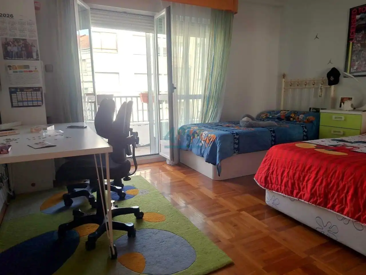 Habitación de Piso en venta en Ourense Capital  con Calefacción, Parquet y Amueblado