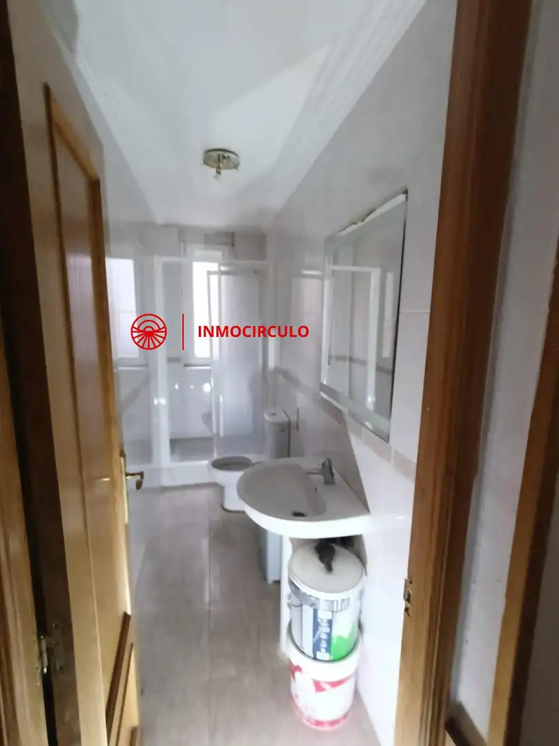 Bathroom of Apartments for sale in Burgos  with Heating
