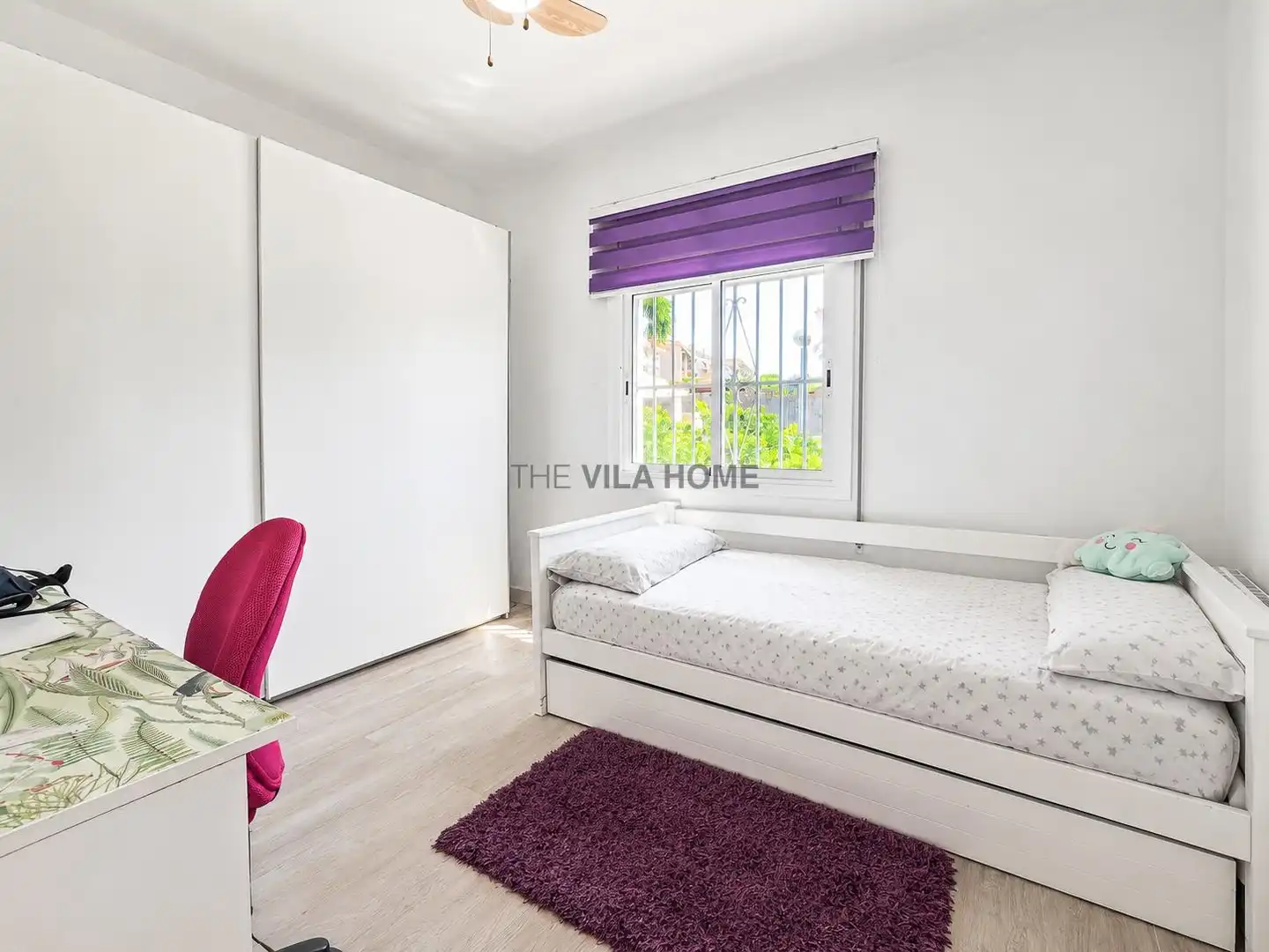 Habitación de Casa o chalet en venta en Vilanova i la Geltrú con Aire acondicionado, Calefacción y Jardín privado