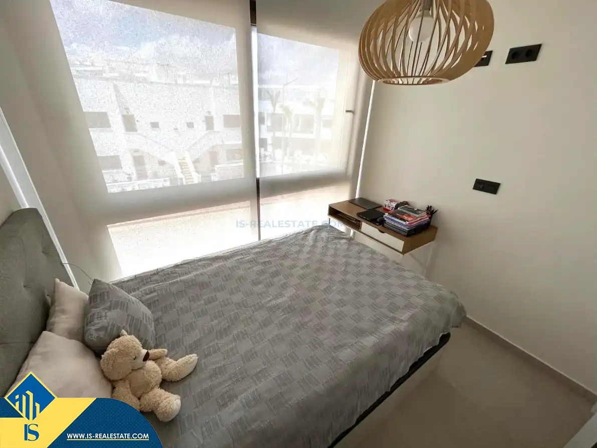 Bungalow con piscina en venta en Los Balcones - Los Altos, imagen 9