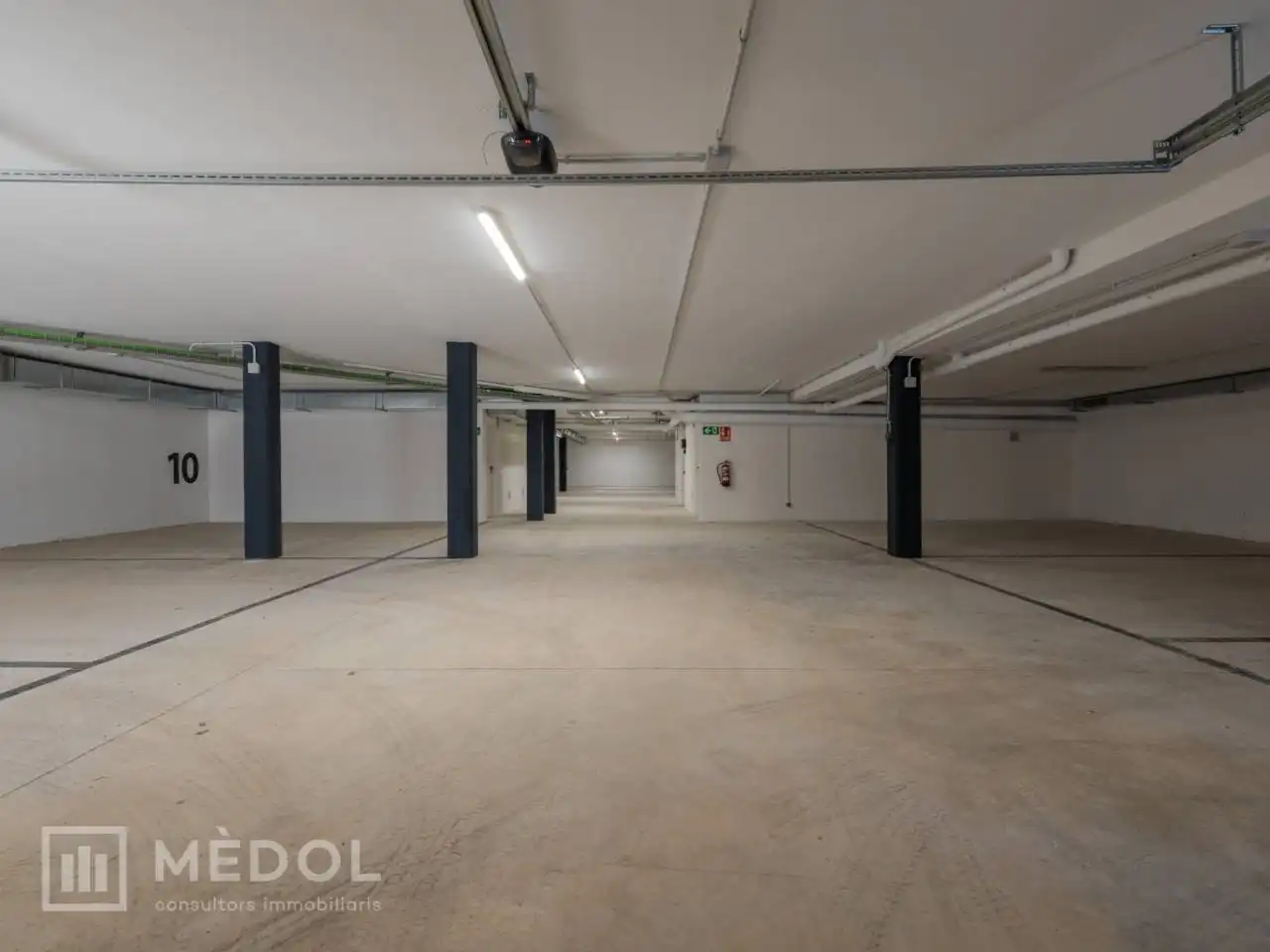 Aparcament de Dúplex en venda en Tarragona amb Aire condicionat, Calefacció i Jardí privat