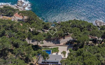 Vista exterior de Casa o xalet en venda en Palafrugell amb Aire condicionat, Terrassa i Piscina