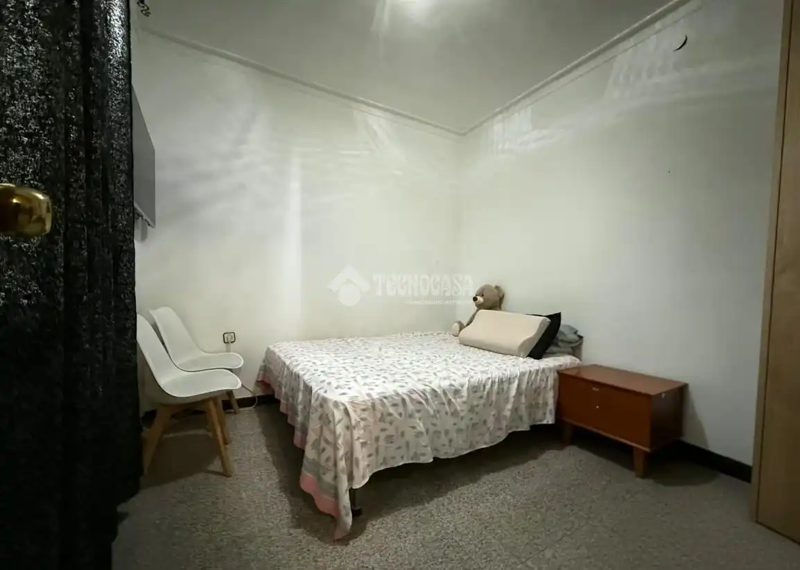 Habitación de Piso en venta en Santa Coloma de Gramenet