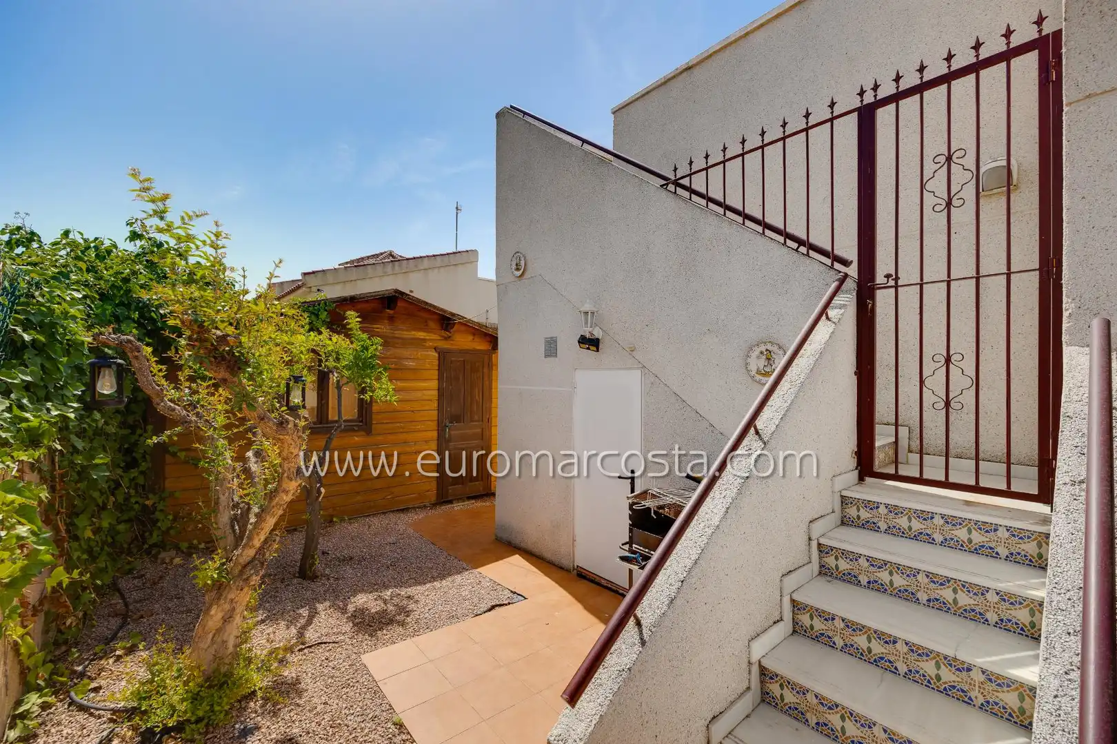 Chalet con piscina en venta en Calle José Carreras, imagen 6