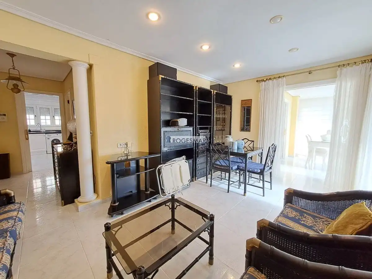Wohnzimmer von Wohnungen zum Verkauf in Benicasim / Benicàssim mit Terrasse, Abstellraum und Gemeinschaftspool