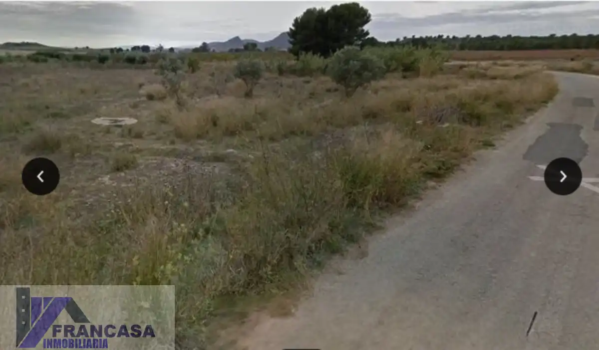 Casa rústica en venda a Hellín