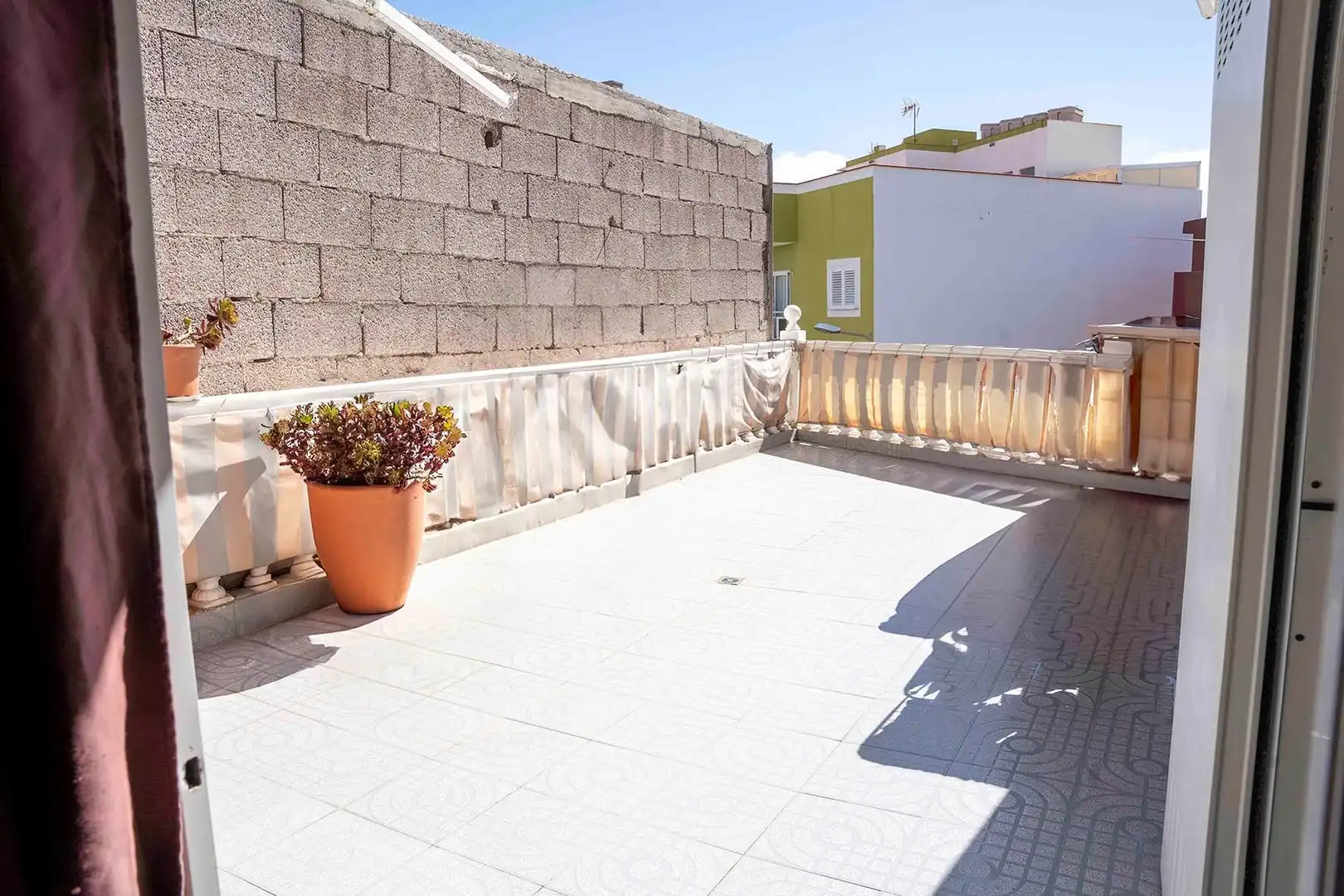Terrasse von Haus oder Chalet zum Verkauf in Arona mit Heizung und Terrasse