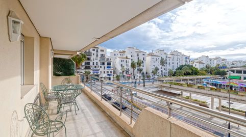Foto 3 de Apartament en venda a Puerto Banús, Marbella