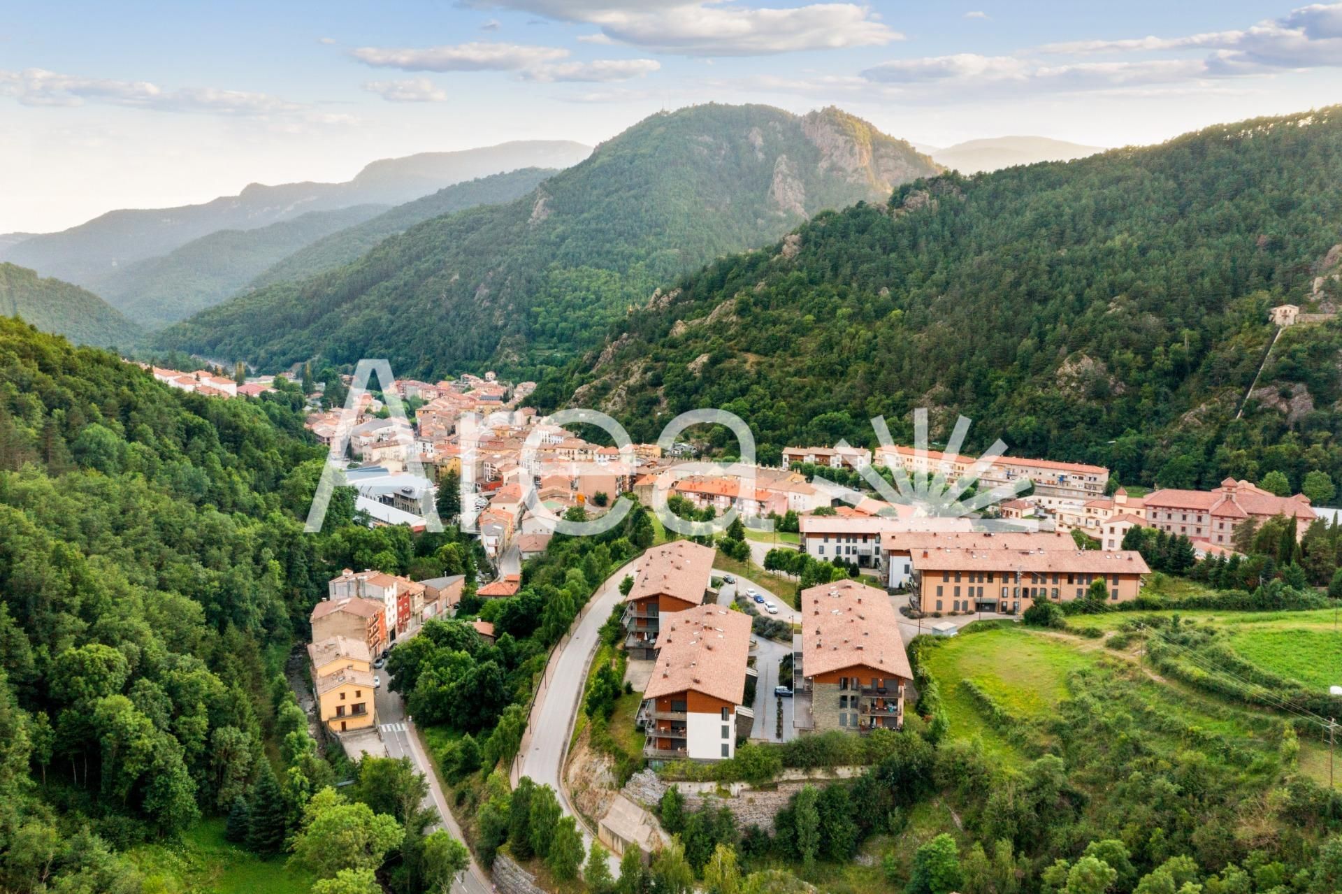 Vista exterior de Piso en venta en Ribes de Freser con Calefacción, Jardín privado y Parquet