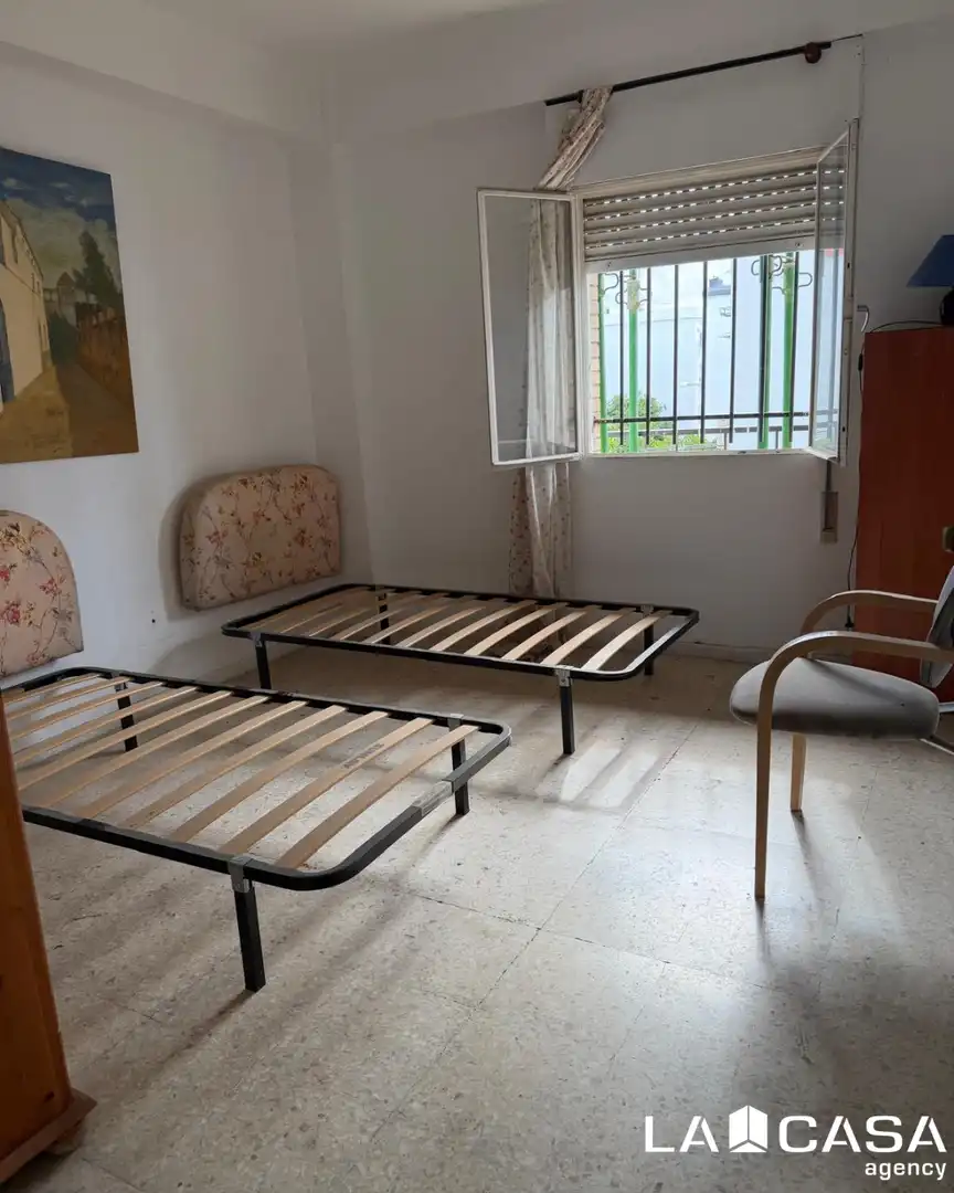 Habitación de Piso en venta en Sevilla con Terraza