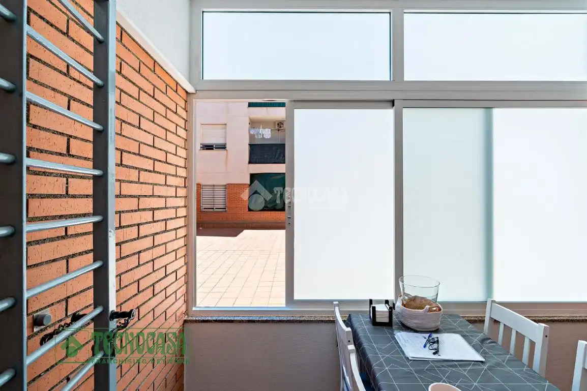 Vista exterior de Piso en venta en Roquetas de Mar con Jardín privado, Terraza y Balcón