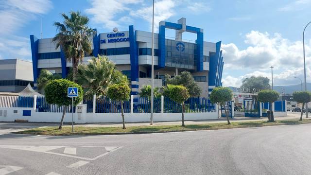 Nave industrial en Alquiler en Los Pinos