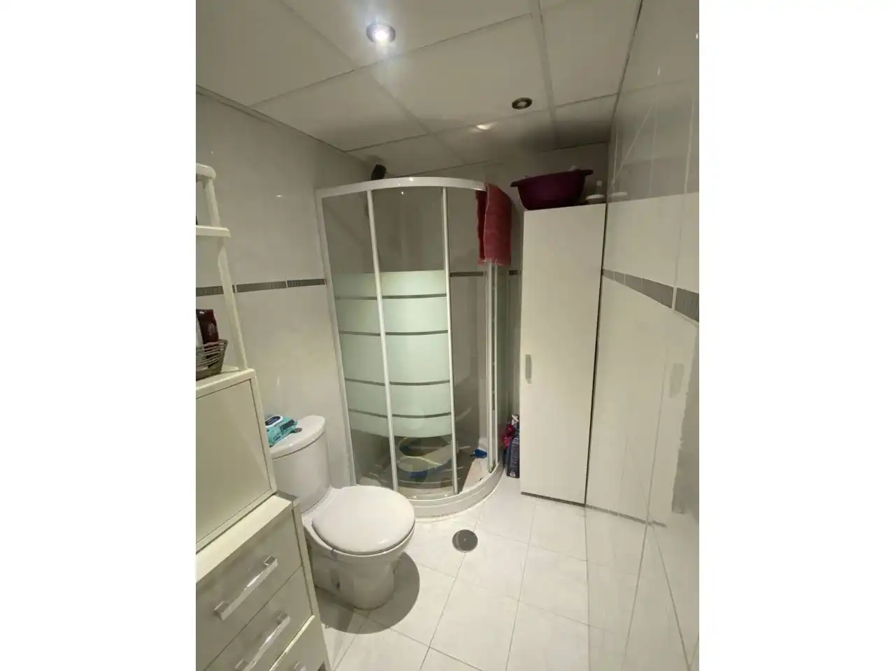 Badezimmer von Wohnung zum Verkauf in Sant Joan d'Alacant mit Klimaanlage, Heizung und Abstellraum