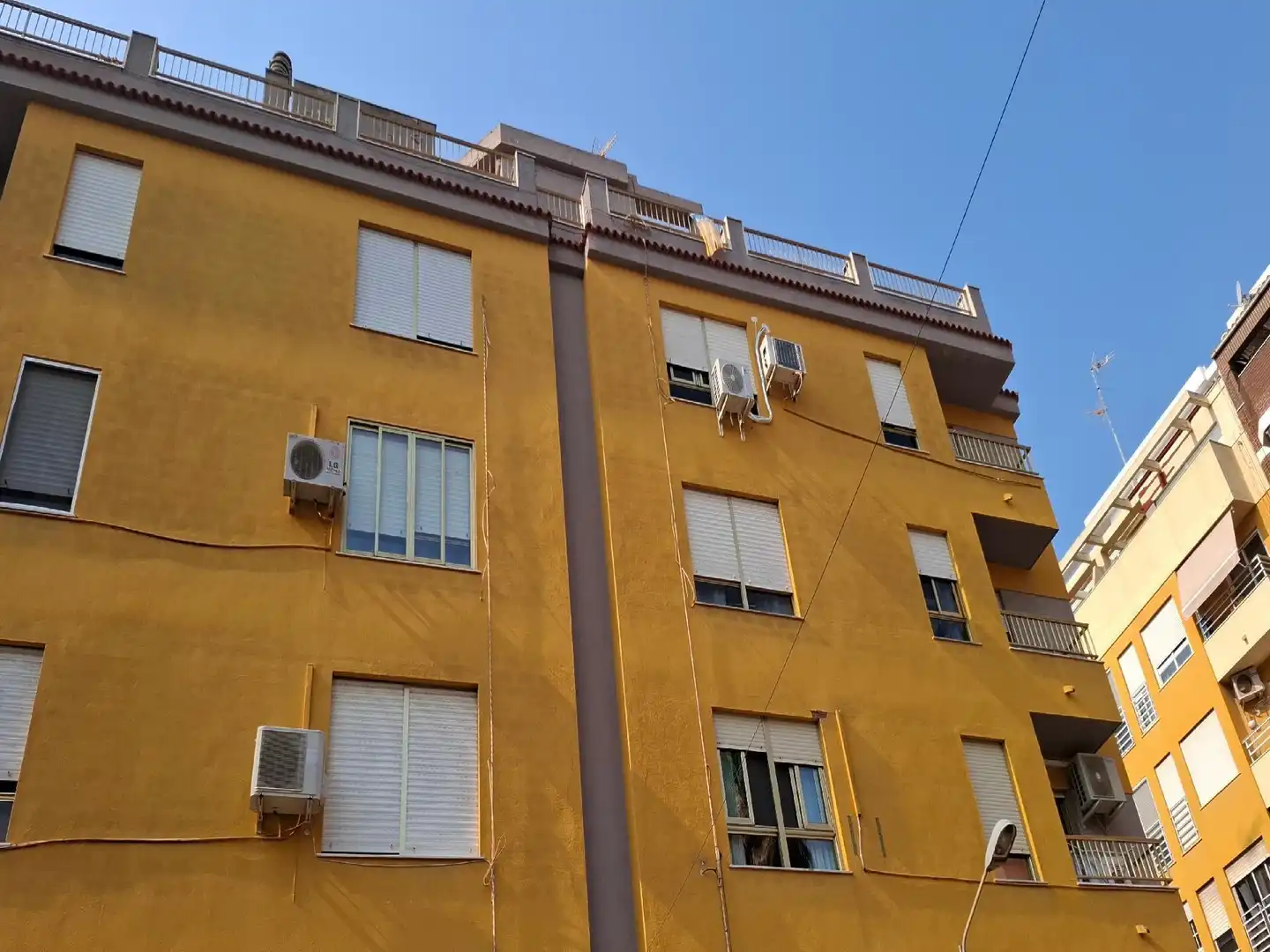 Vista exterior de Piso en venta en Alzira