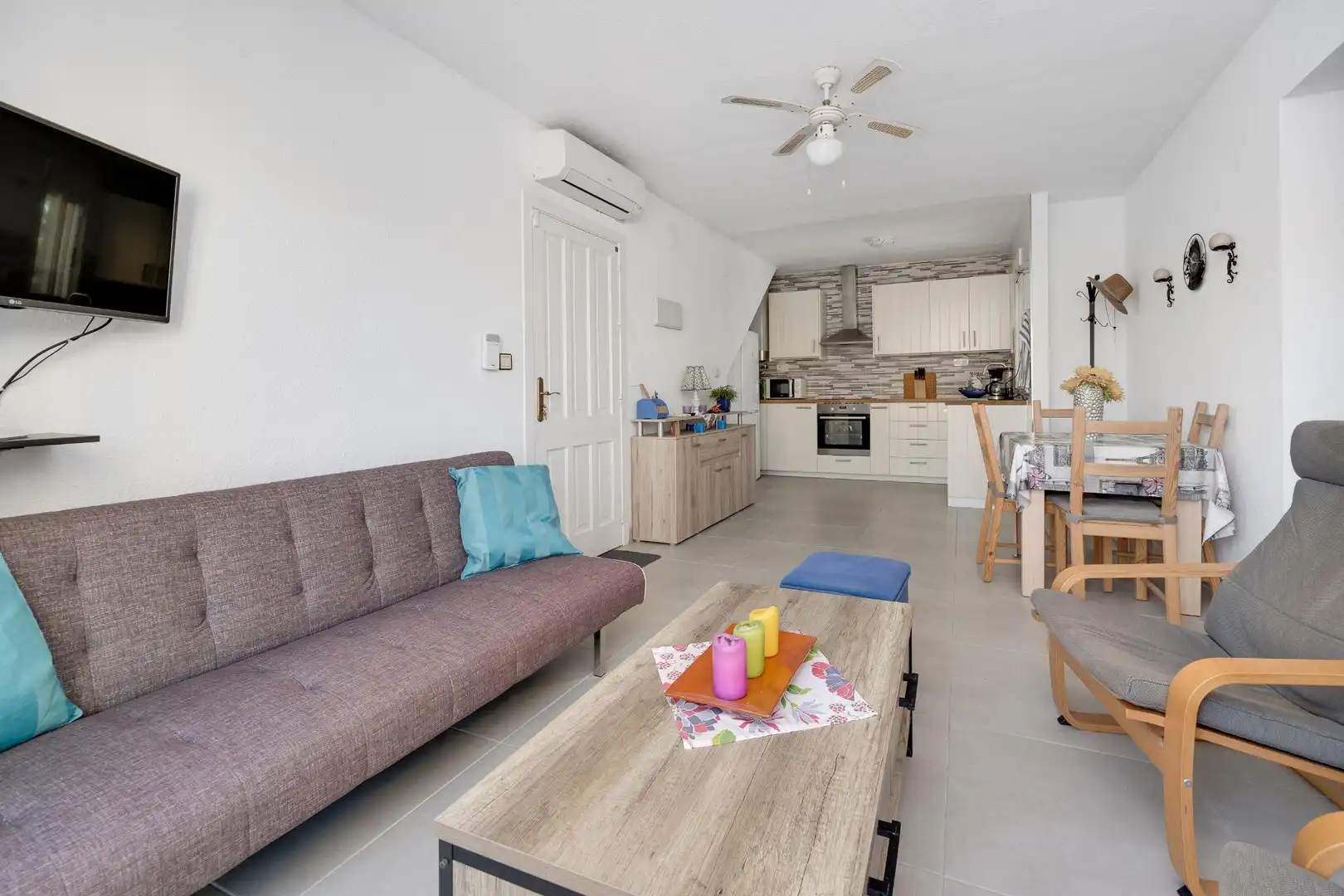 Ático con terraza en venta en Zona Carrefour - Urbanizaciones, imagen 4