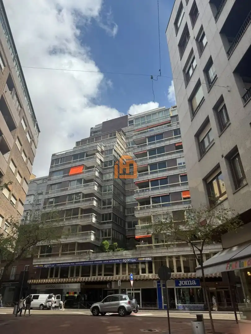Appartamento con ascensore in vendita a Calle Padre Isla, imagen 35
