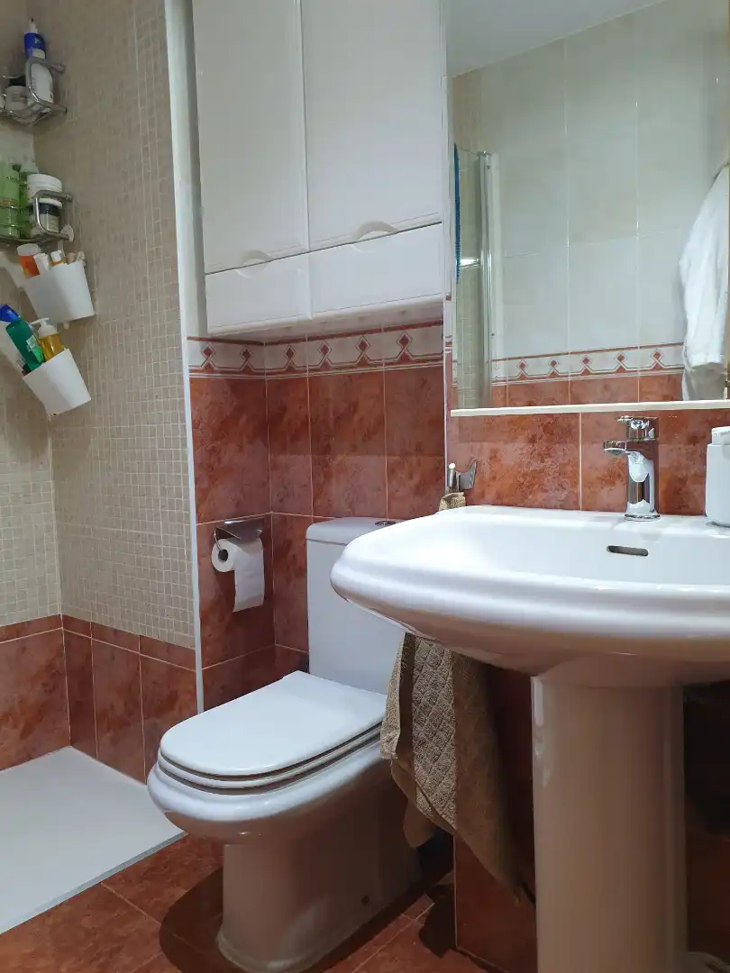 Houses for sale in Carrer de Pujós, 60, Collblanc
