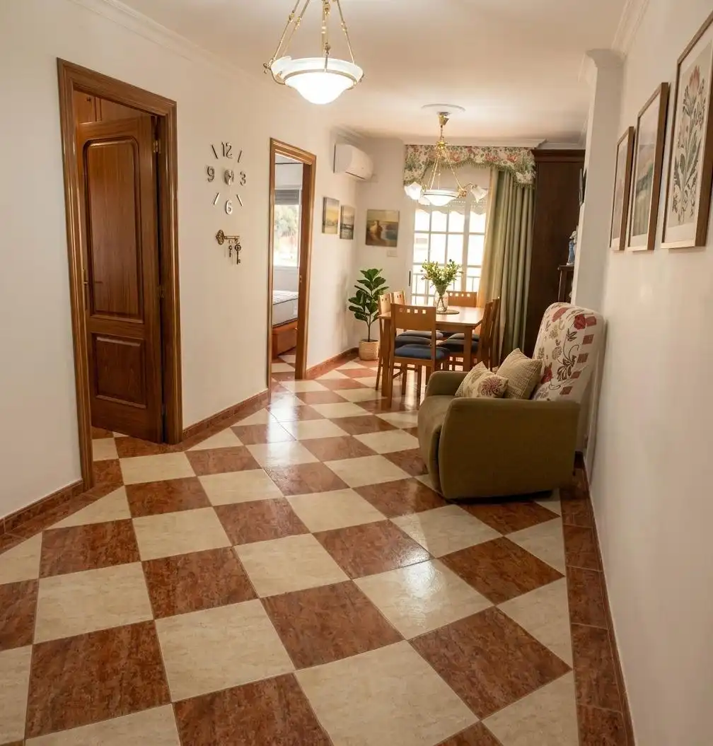Sala d'estar de Pis en venda en Almería amb Aire condicionat
