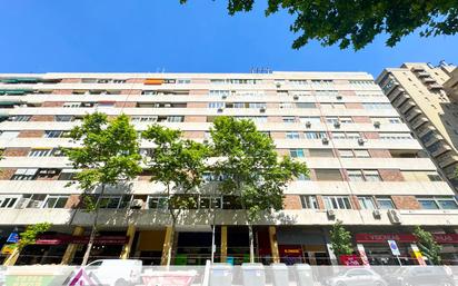 Exterior view of Flat to rent in  Madrid Capital  with Air Conditioner, Furnished and Washing machine