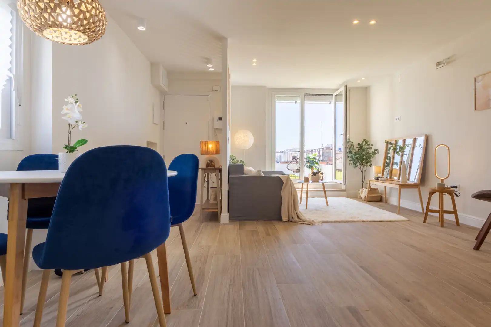 Sala d'estar de Àtic en venda en Tarragona amb Terrassa i Forn