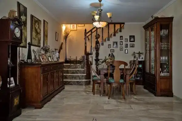Menjador de Casa adosada en venda en Dos Hermanas
