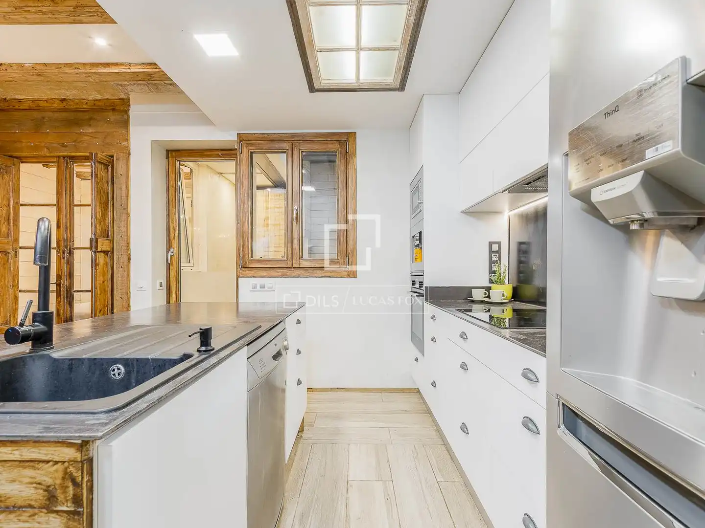 Cocina de Piso en venta en Barcelona con Aire acondicionado, Calefacción y Trastero