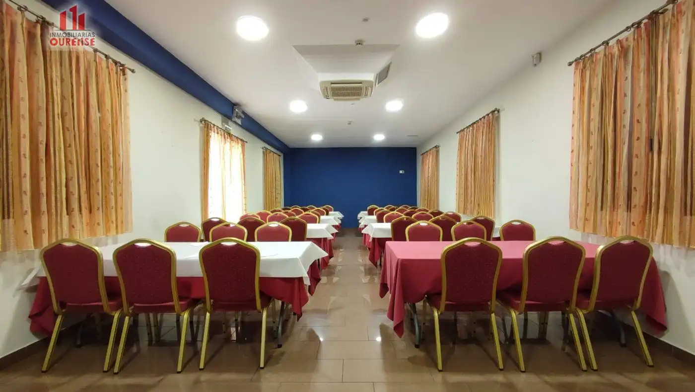 Comedor de Edificio en venta en Nogueira de Ramuín