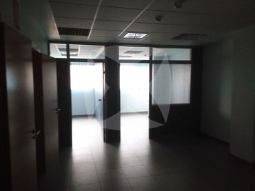 Office space with lift for sale in C. Luis Álvarez Lencero, 3
