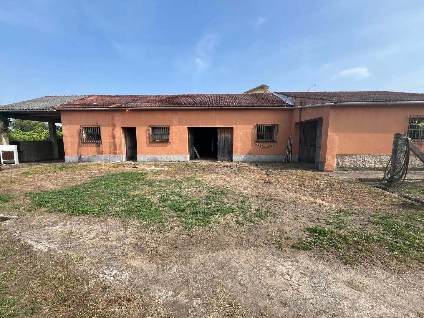 Finca rústica en venta en Ribadumia