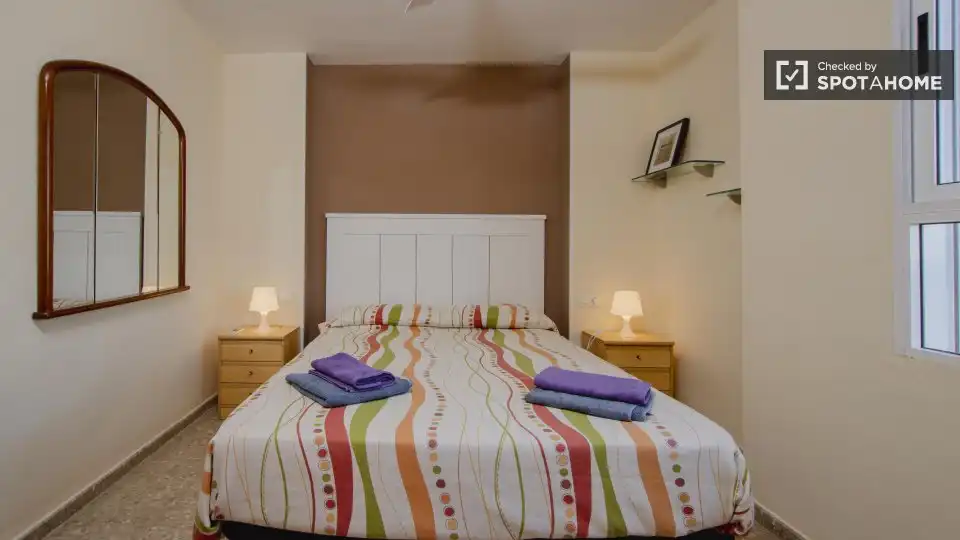 Habitació a Corinto - Almarda