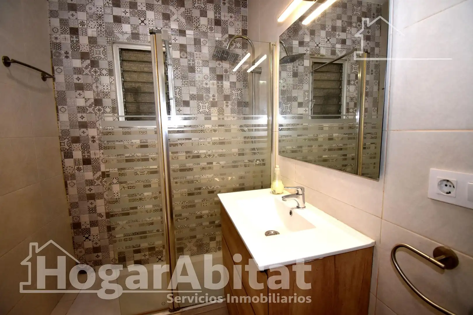 Bany de Casa o xalet en venda en Aldaia amb Terrassa i Traster