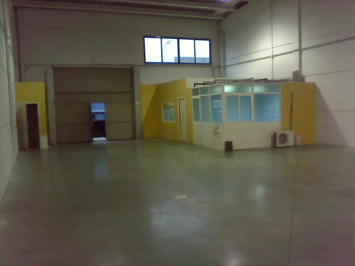 Nave industrial en venta en Sevilla