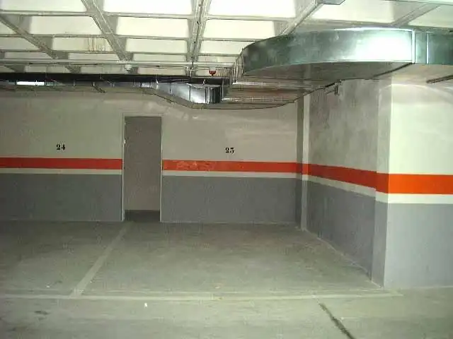 Parking de Piso en venta en Elche / Elx con Aire acondicionado, Calefacción y Terraza