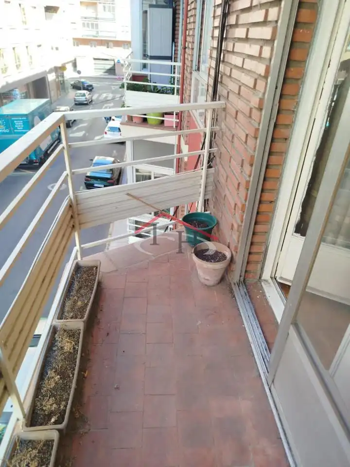 Flat with lift for sale in Cardenal Jacinto, imagen 4