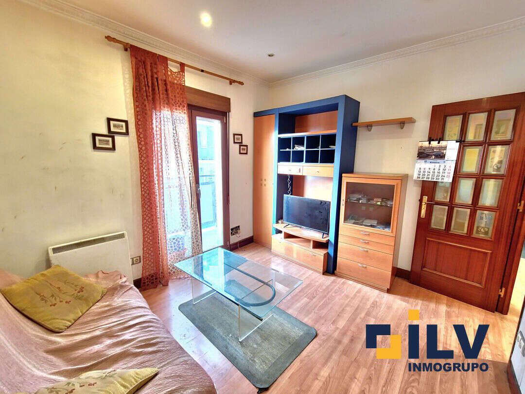 Living room of Flat for sale in Santurtzi   with Heating and Balcony