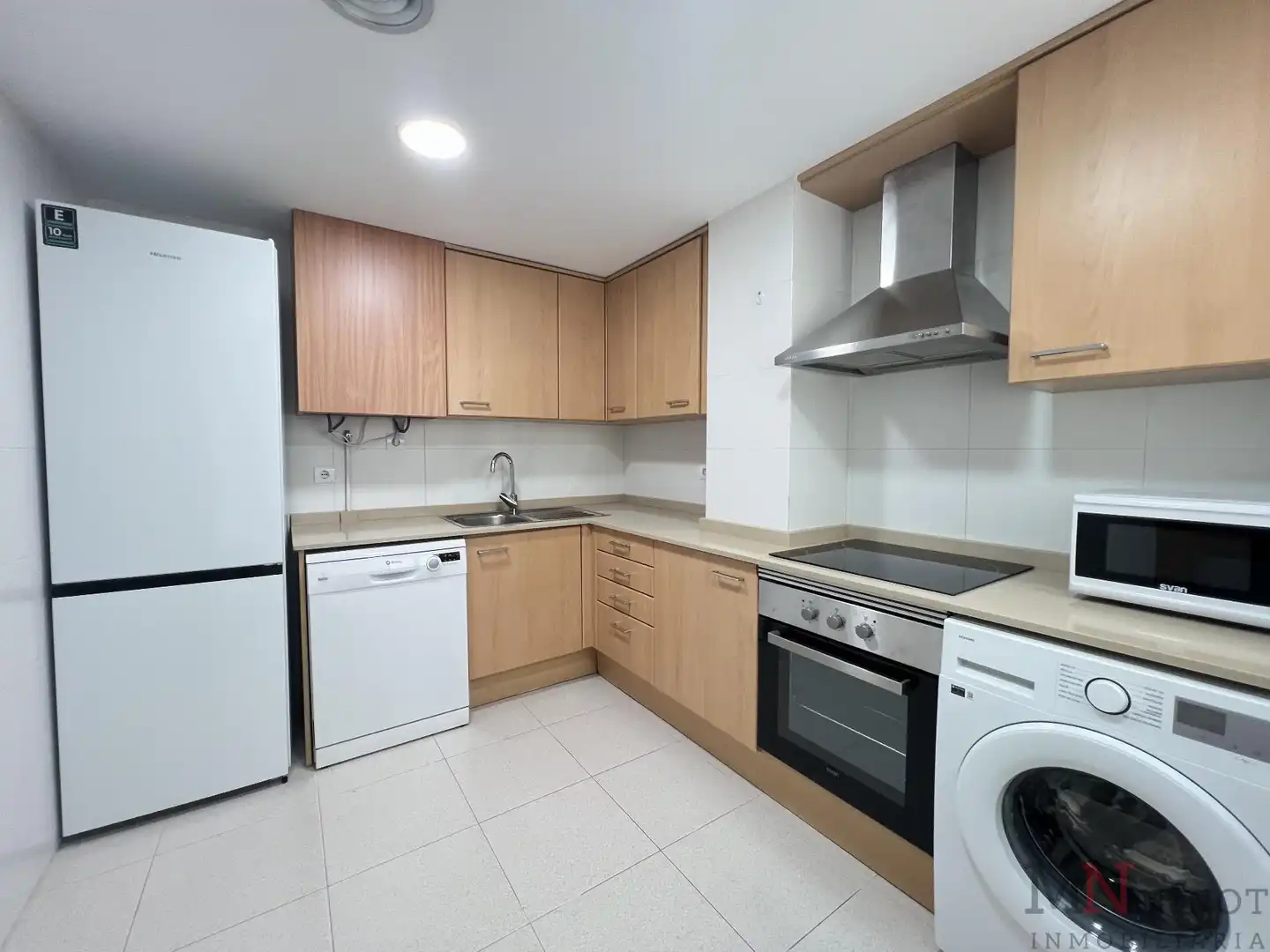 Flat for rent in Ensanche - Parque del Oeste