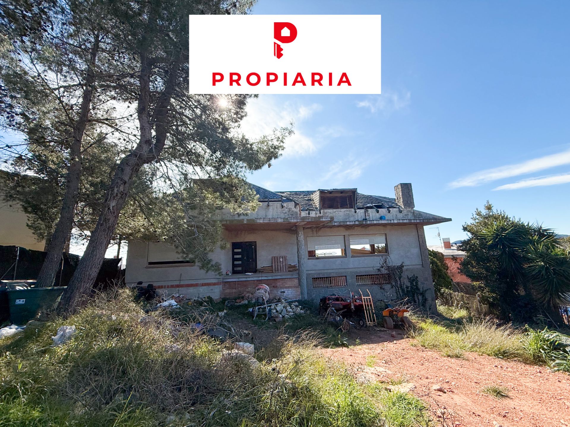 Haus oder Chalet zum Verkauf in Corbera de Llobregat mit Privatgarten, Terrasse und Abstellraum