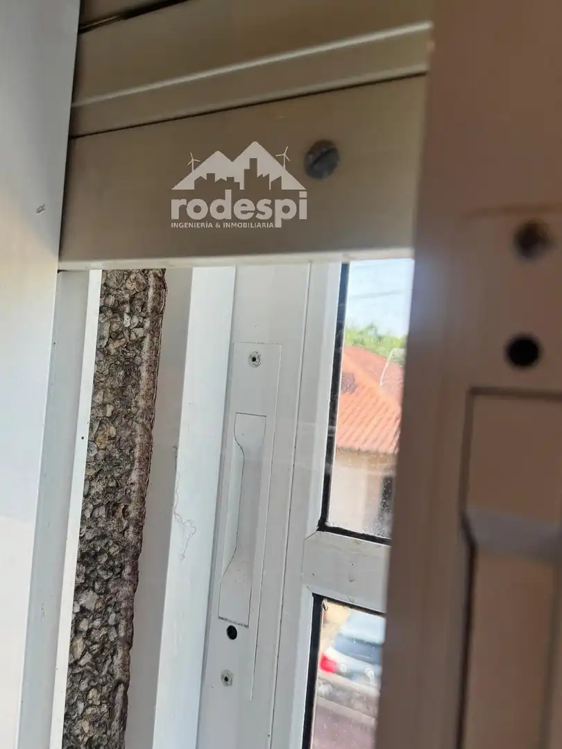 Terrassa de Casa o xalet en venda en Ponteareas amb Calefacció, Traster i Piscina