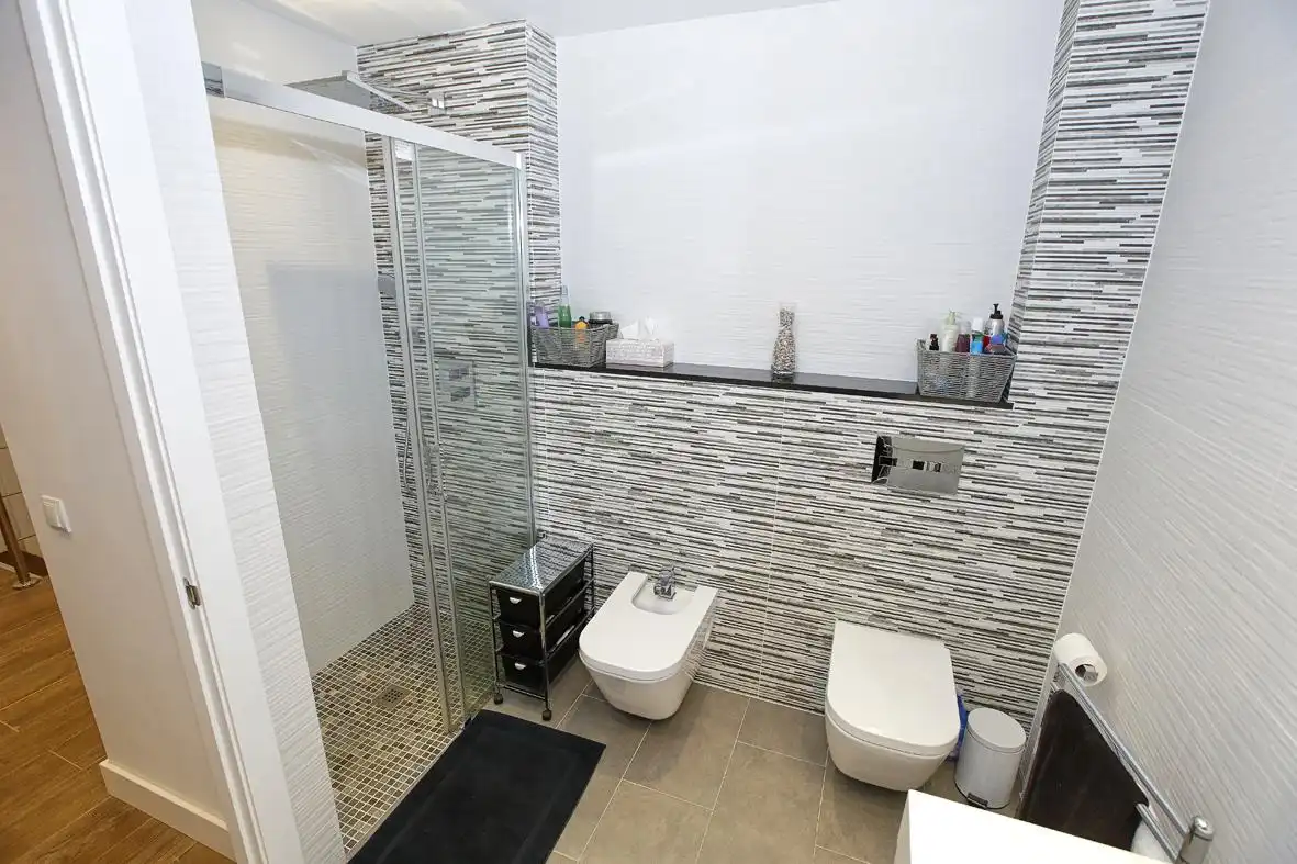 Baño de Casa adosada en venta en Alcanar con Calefacción, Jardín privado y Terraza