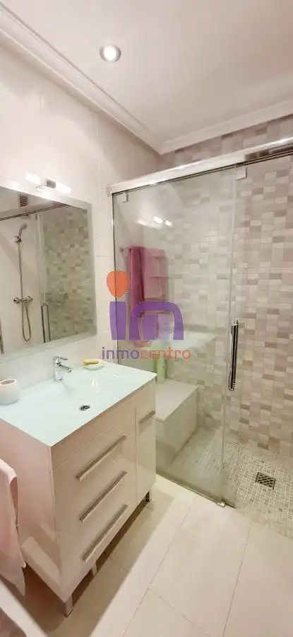 Flat with terrace for sale in Valdepeñas, imagen 9